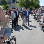 Große Freude bei den Radfahrern nach der Freigabe der Rudolf-Diesel-Straße ©Stadt Halberstadt