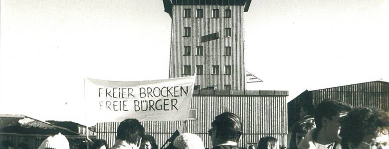 Öffnung der Grenzanlagen auf dem Brocken am 3. Dezember 1989