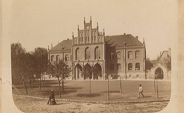 Martineum Gymnasium, Schule, ehemaliges Realgymnasium am Johannesbrunnen 34, 1891